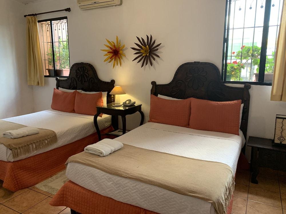 Hotel La Posada Del Angel San Salvador Ngoại thất bức ảnh