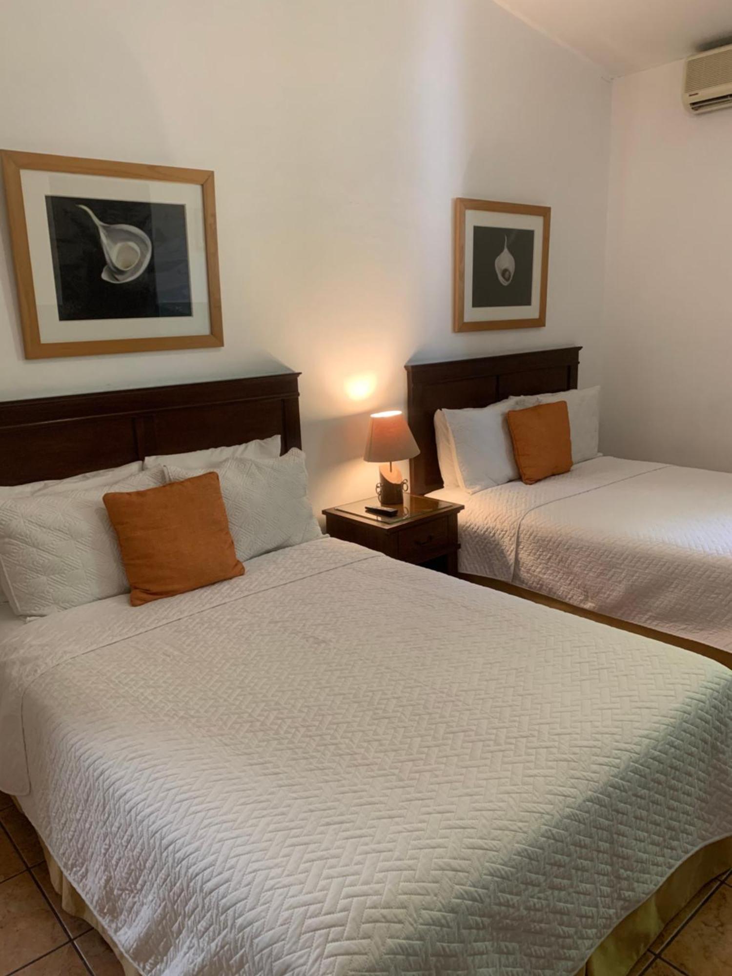 Hotel La Posada Del Angel San Salvador Ngoại thất bức ảnh