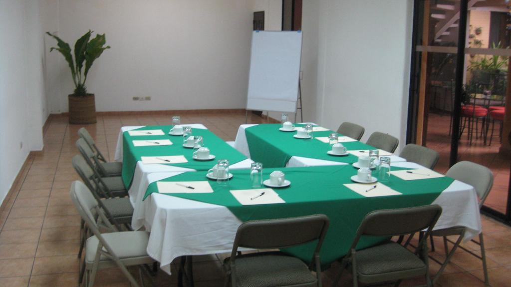 Hotel La Posada Del Angel San Salvador Ngoại thất bức ảnh