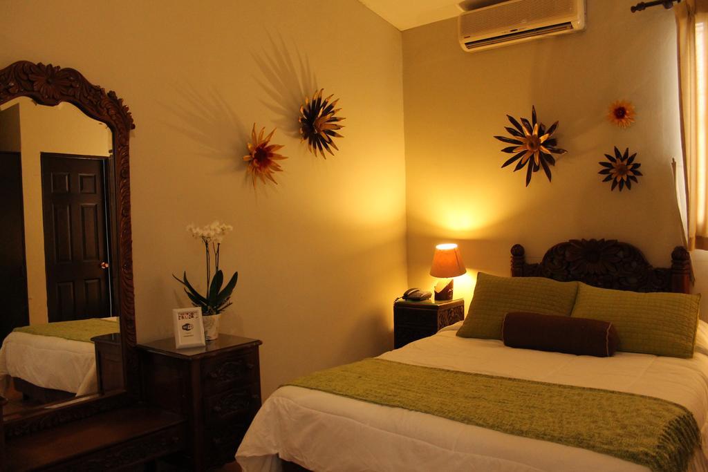 Hotel La Posada Del Angel San Salvador Ngoại thất bức ảnh