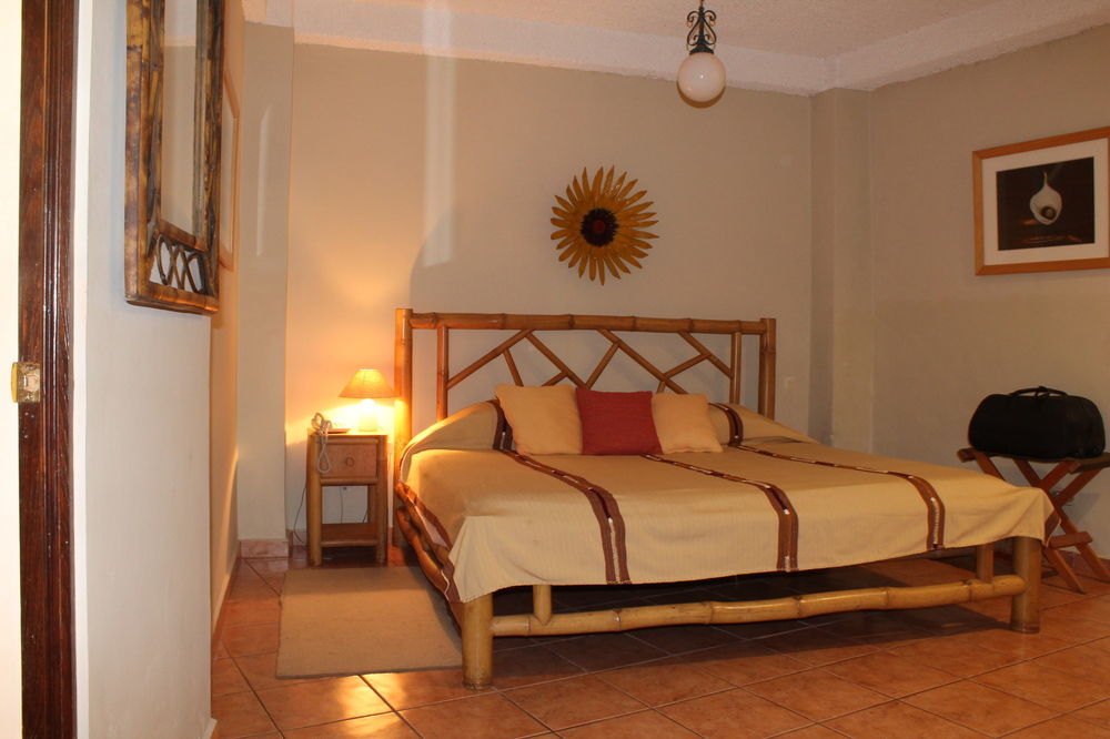 Hotel La Posada Del Angel San Salvador Ngoại thất bức ảnh